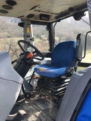 Tracteur agricole New Holland T5060 - 1