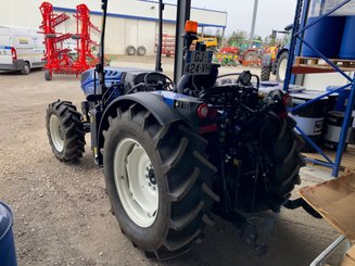 Tracteur fruitier New Holland T4.120 F Rops stage V - 1