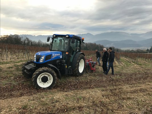 demo tracteur et matériel viticole